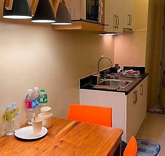 Netflix- Destina At Jazz Residences Makati, Metromanila Отель