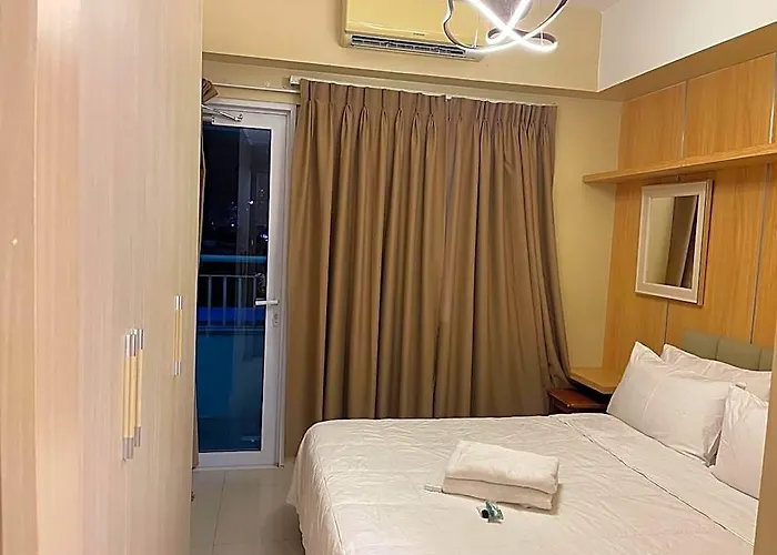 Отель Netflix- Destina At Jazz Residences Makati, Metromanila
